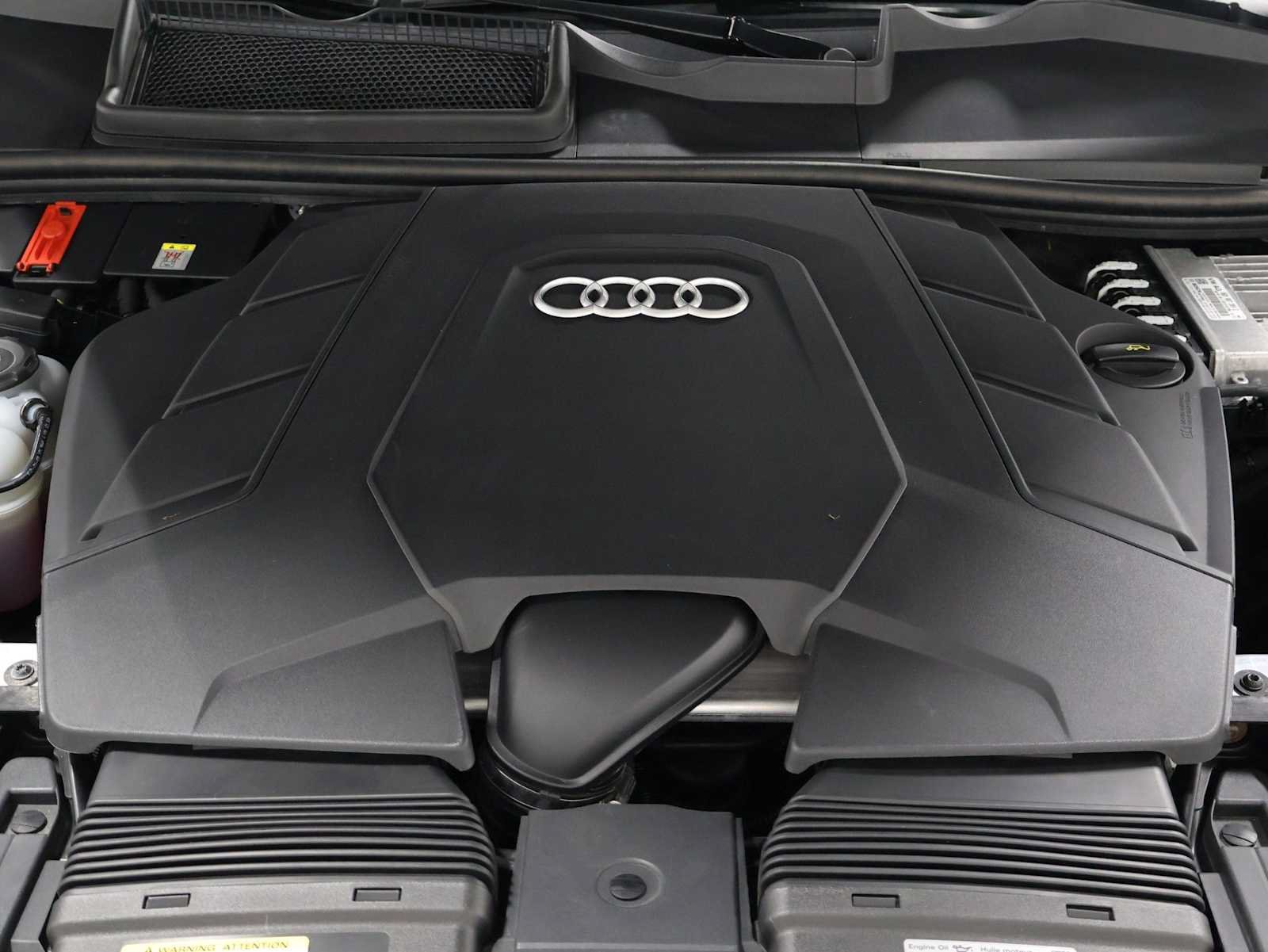 Used 2023 Audi Q8 Prestige w/ Prestige Package AWD/4WD image 40