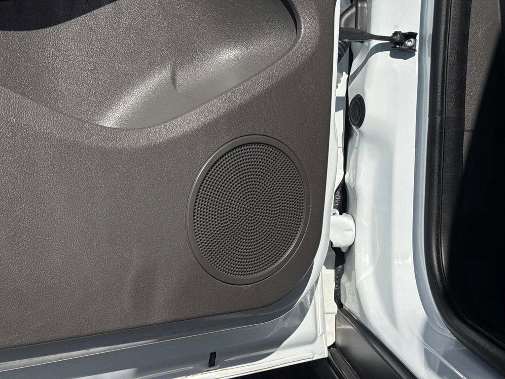 Certified 2019 Ford Transit Connect XL image 18