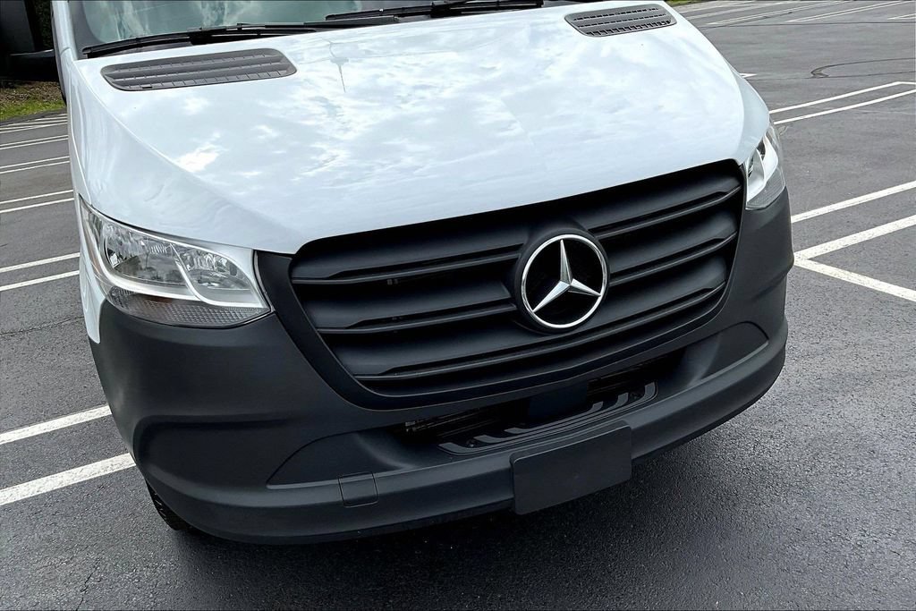 Used 2025 Mercedes-Benz Sprinter 2500 image 27