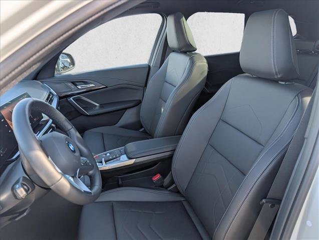 Used 2026 BMW X1 xDrive28i image 5