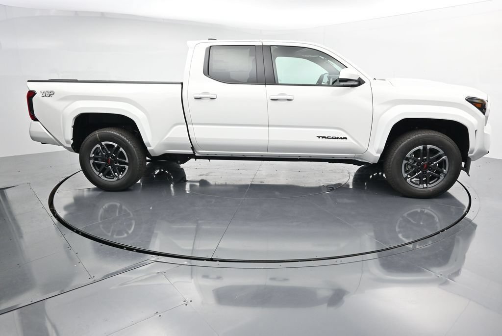 New 2026 Toyota Tacoma TRD Sport AWD/4WD image 9