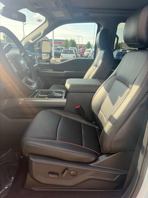 New 2026 Ford F350 Lariat w/ Black Appearance Package AWD/4WD image 24