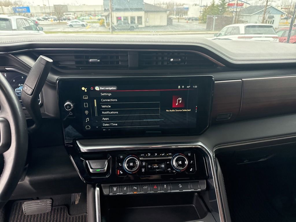 Used 2024 GMC Sierra 3500 Denali Ultimate image 23