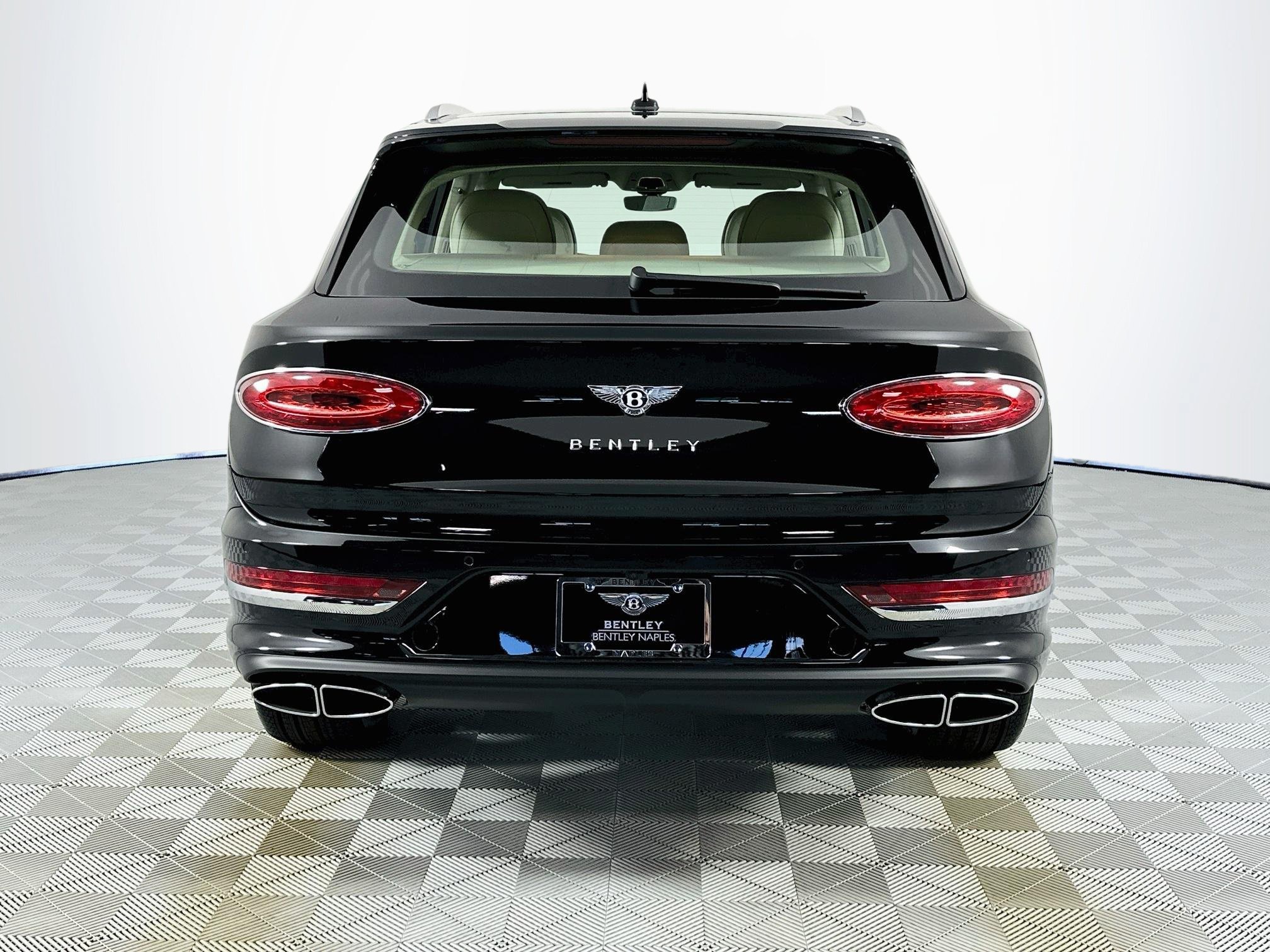 New 2026 Bentley Bentayga AWD/4WD image 6