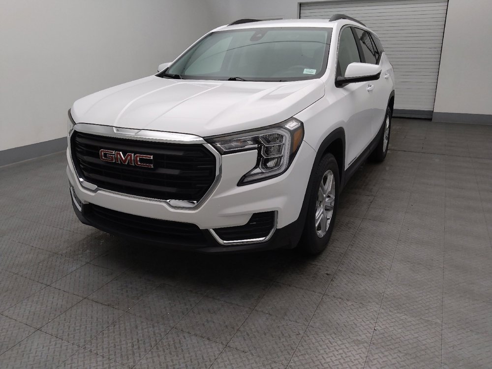 Used 2023 GMC Terrain SLE w/ Driver Convenience Package image 15
