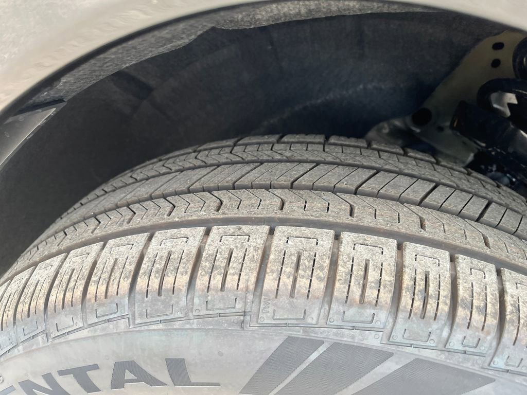 New 2026 GMC Terrain Denali w/ LPO, Floor Liner Package image 31