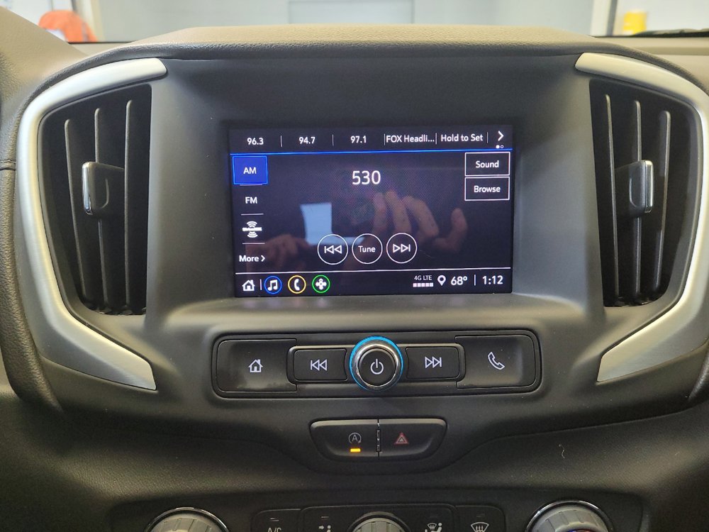 Used 2023 GMC Terrain SLE w/ Driver Convenience Package FWD image 25
