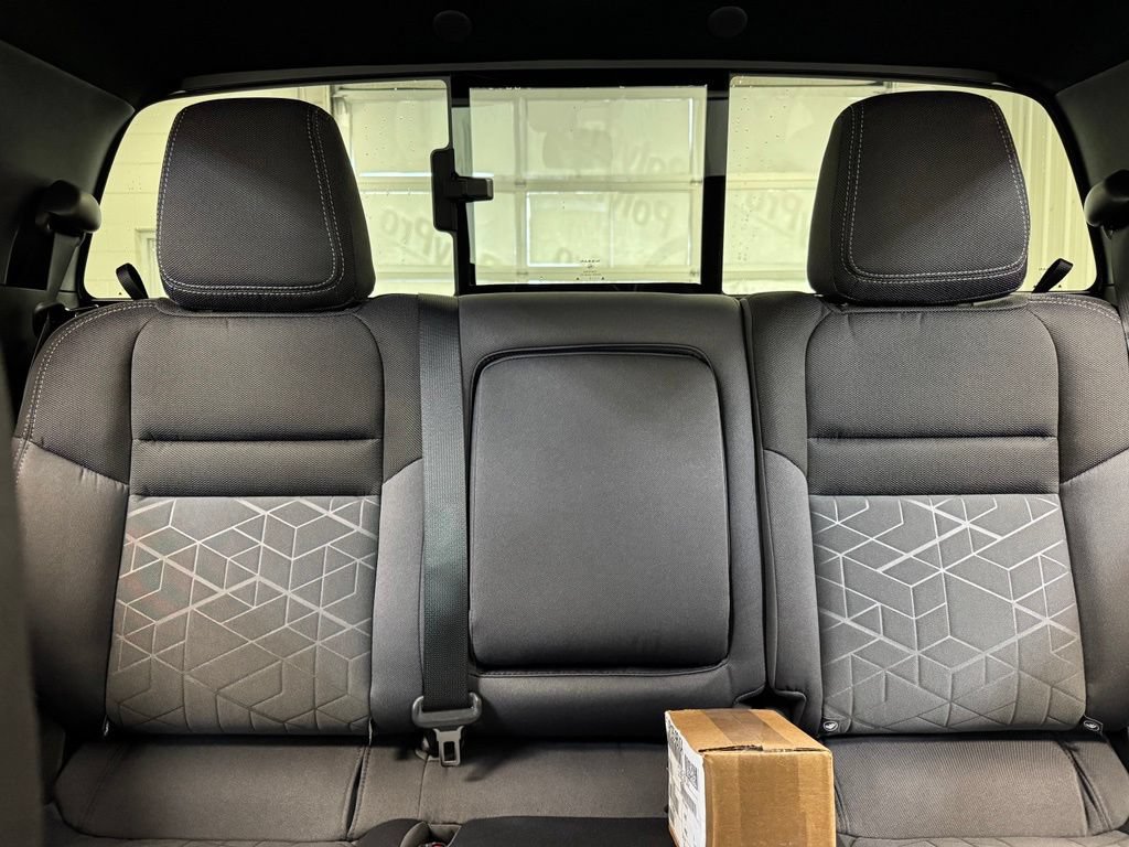 New 2026 Nissan Frontier SV w/ SV Convenience Package AWD/4WD image 17