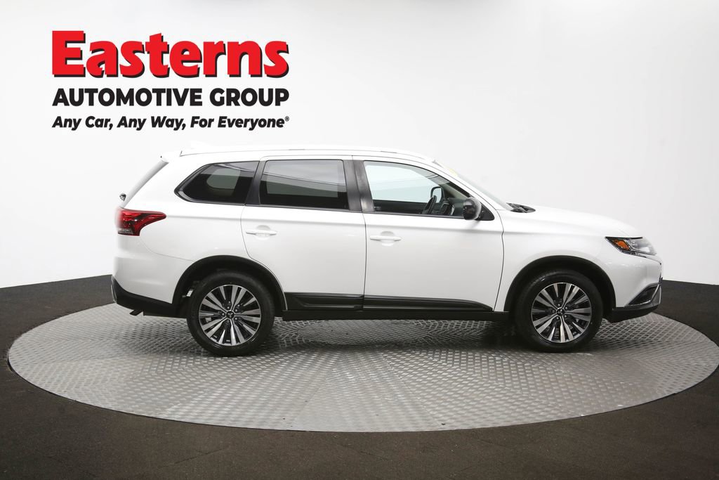 Used 2020 Mitsubishi Outlander ES image 44