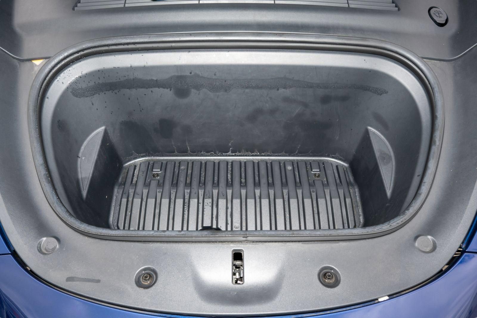 Used 2022 Tesla Model Y Performance image 34