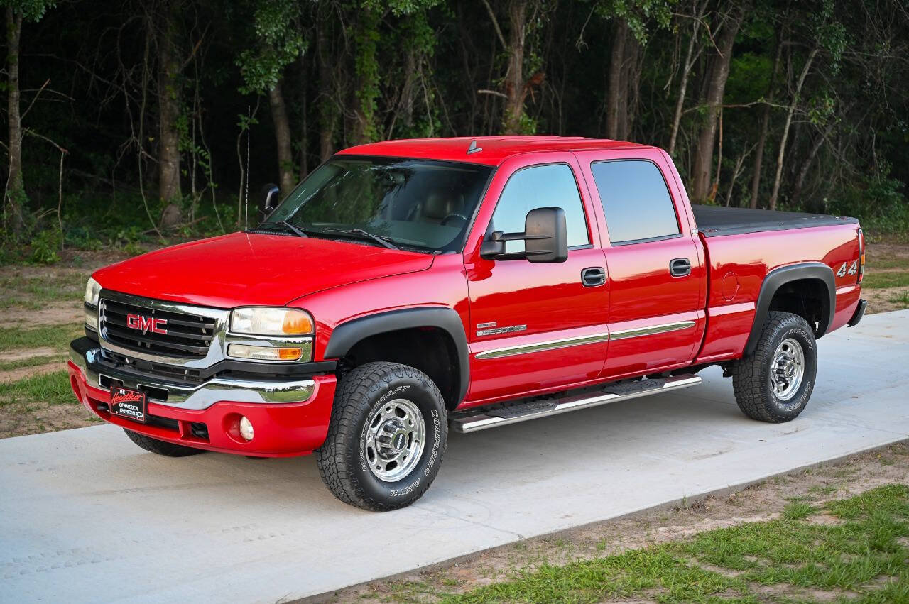 Used 2006 GMC Sierra 2500 SLT w/ Heavy-Duty Power Package AWD/4WD image 9