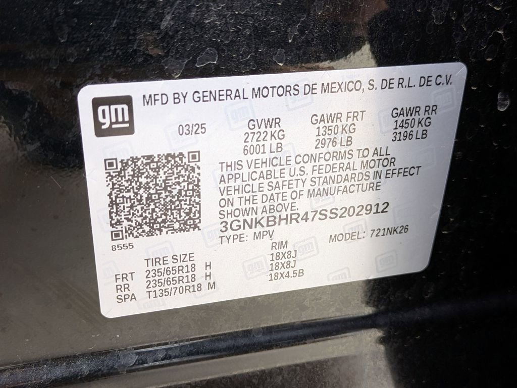 Used 2025 Chevrolet Blazer LT AWD/4WD image 32