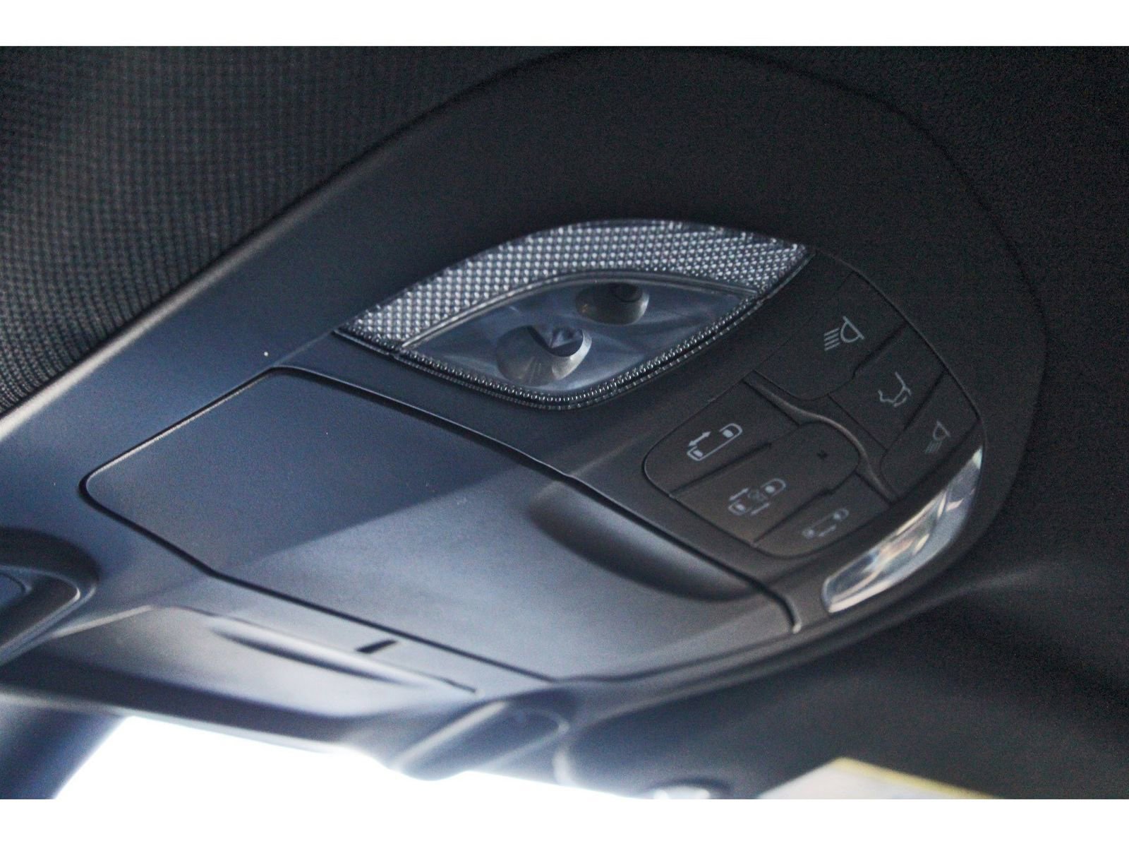 Used 2024 Chrysler Pacifica Premium image 26