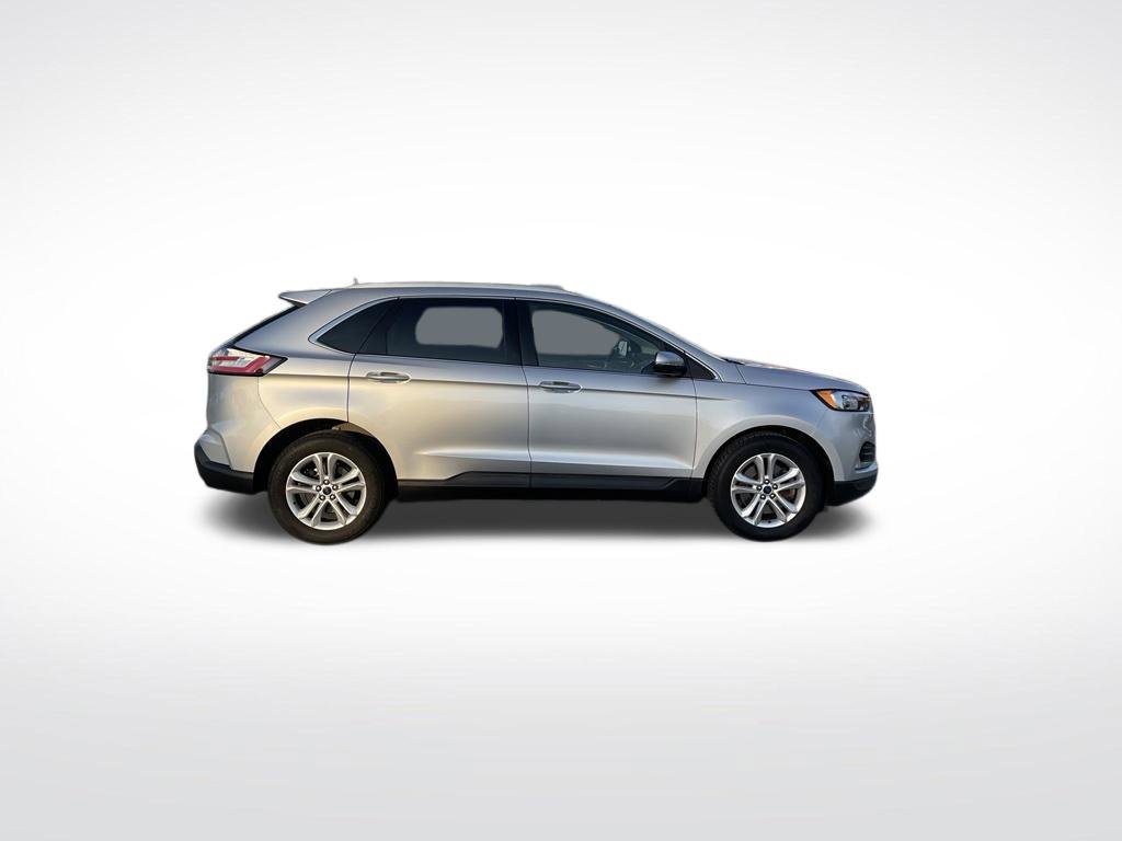 Used 2019 Ford Edge SEL AWD/4WD image 6