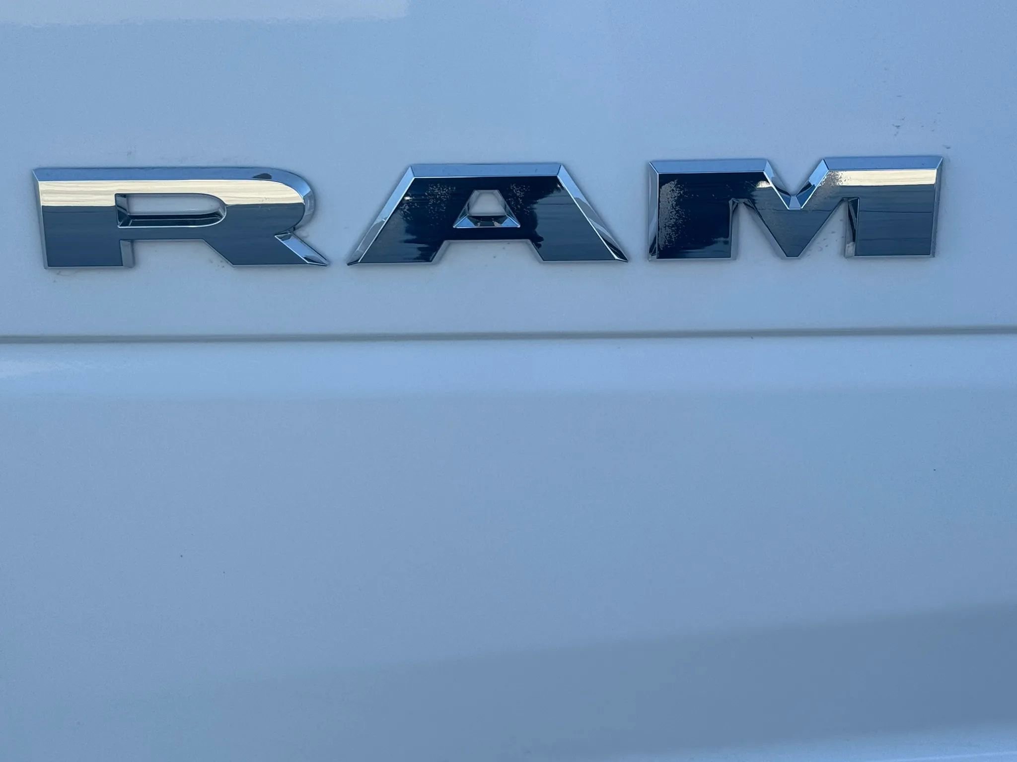 Used 2024 RAM 3500 Big Horn AWD/4WD image 12