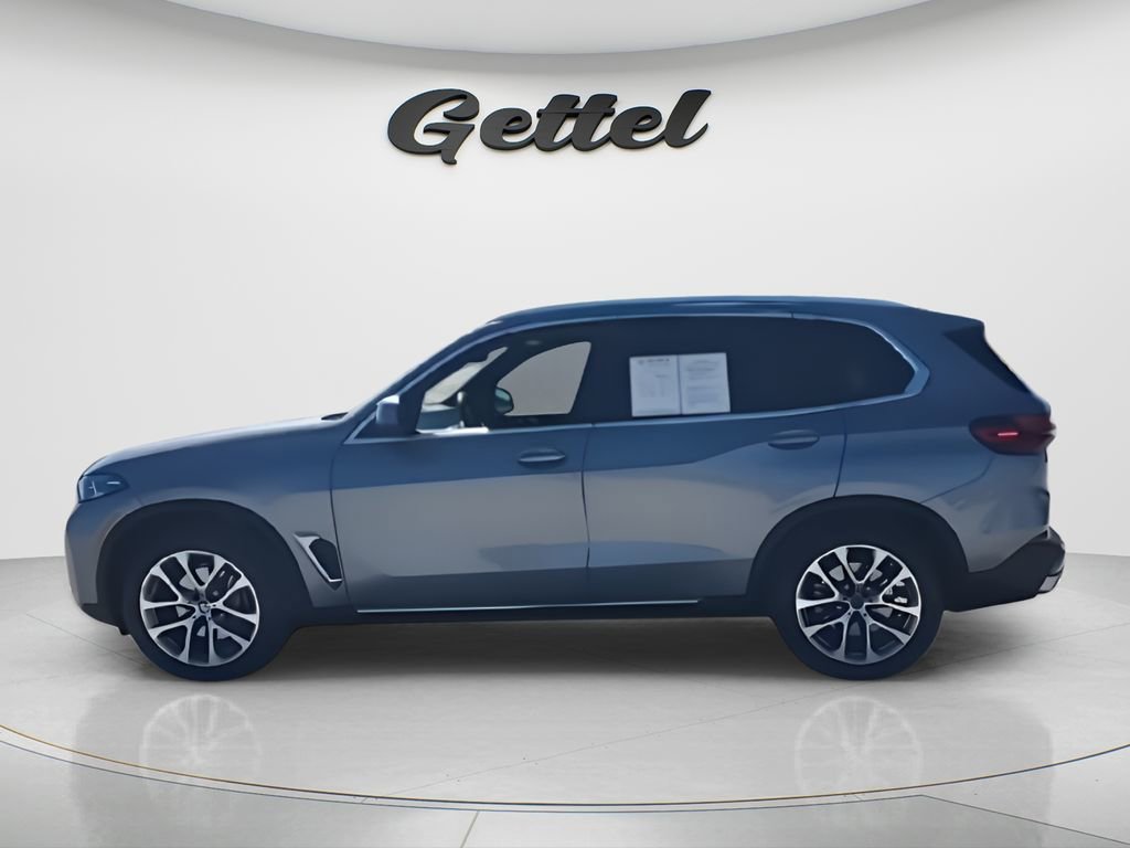 Used 2026 BMW X5 sDrive40i image 5
