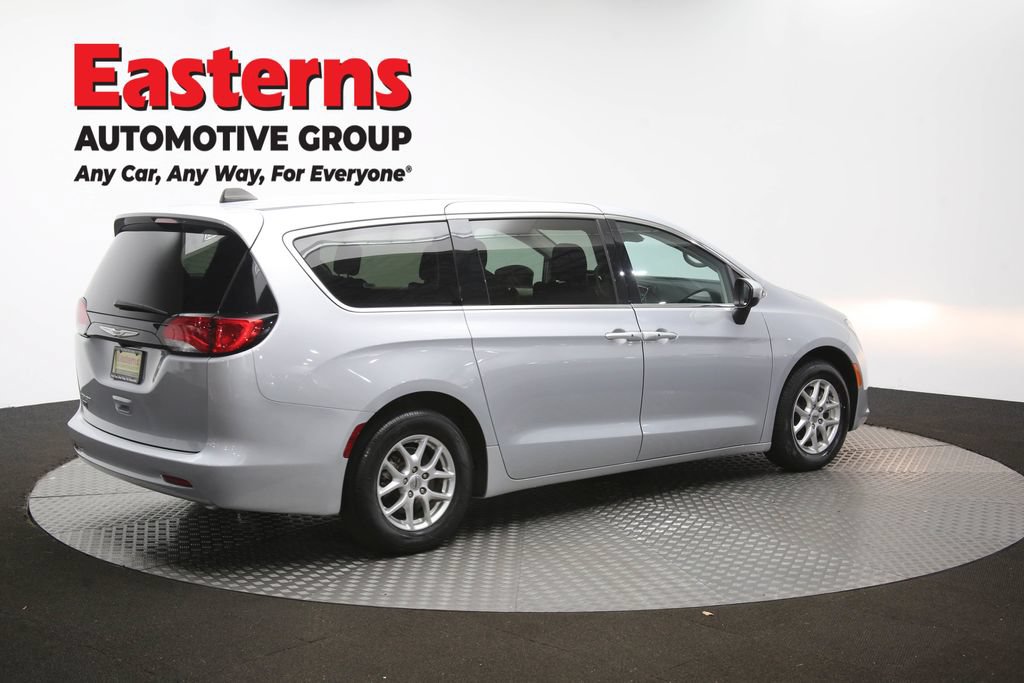 Used 2023 Chrysler Voyager LX FWD image 42