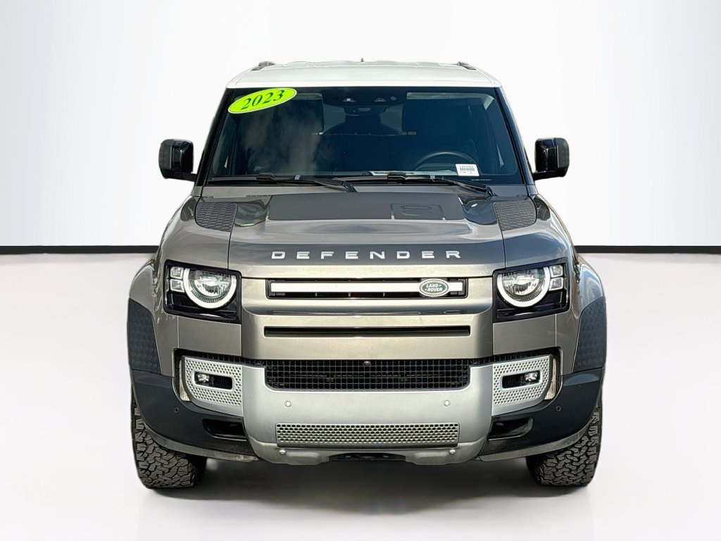 Used 2023 Land Rover Defender 90 S AWD/4WD image 2