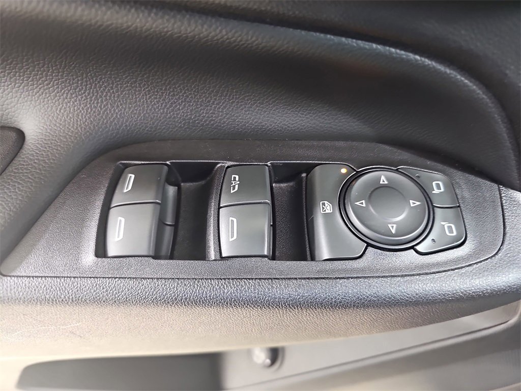 Certified 2018 Chevrolet Equinox LT image 33