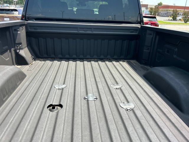Used 2025 Chevrolet Silverado 2500 Custom w/ Custom Value Package AWD/4WD image 30
