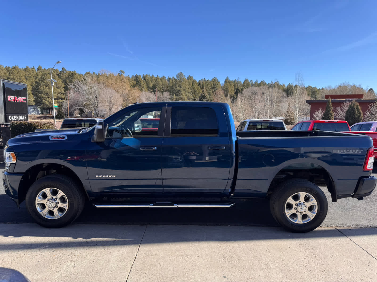 Used 2024 RAM 2500 Big Horn w/ Sport Appearance Package image 2