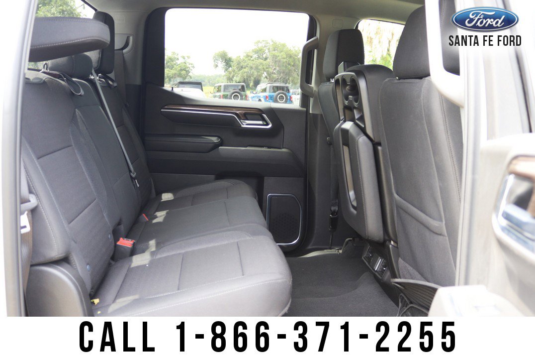 Used 2025 Chevrolet Silverado 1500 LT image 47