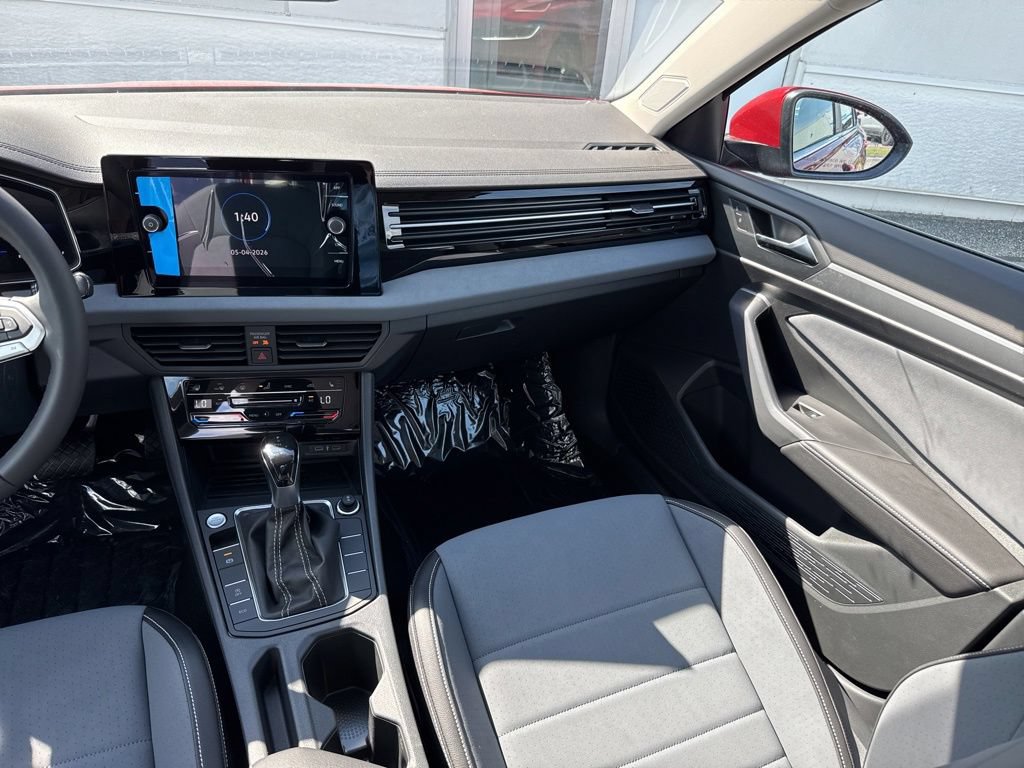 New 2026 Volkswagen Jetta SE FWD image 12