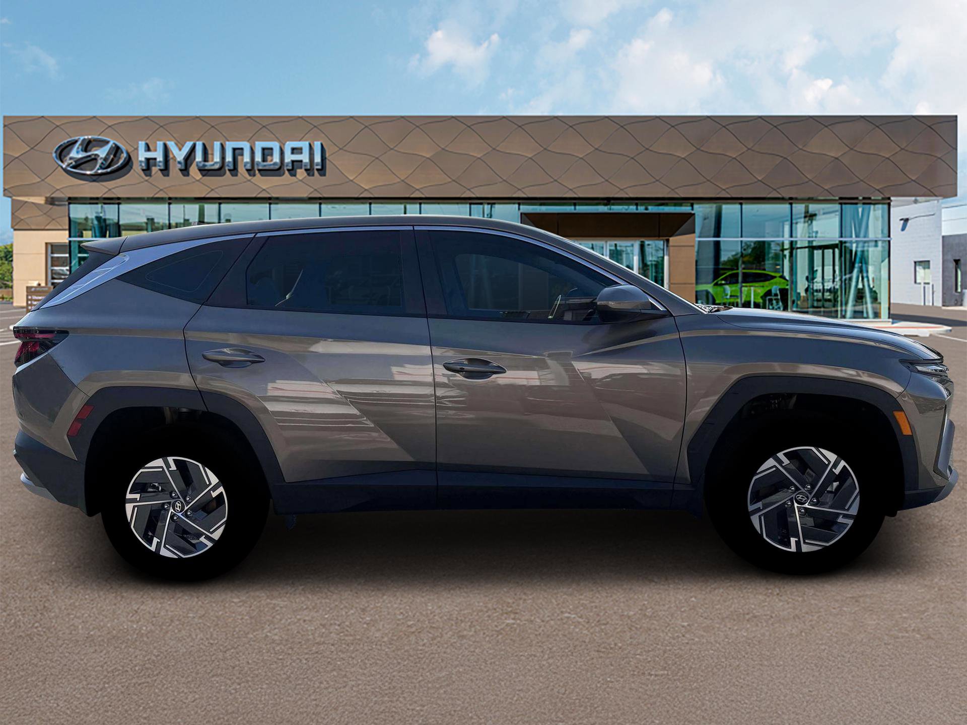 New 2026 Hyundai Tucson Blue SE image 9