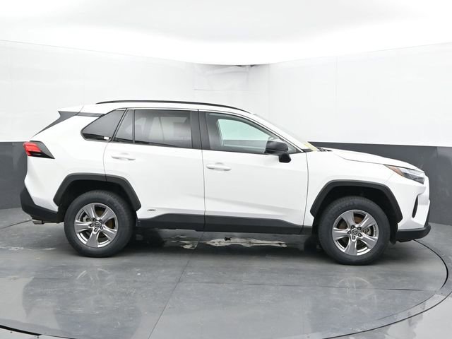 Used 2024 Toyota RAV4 LE AWD/4WD image 11