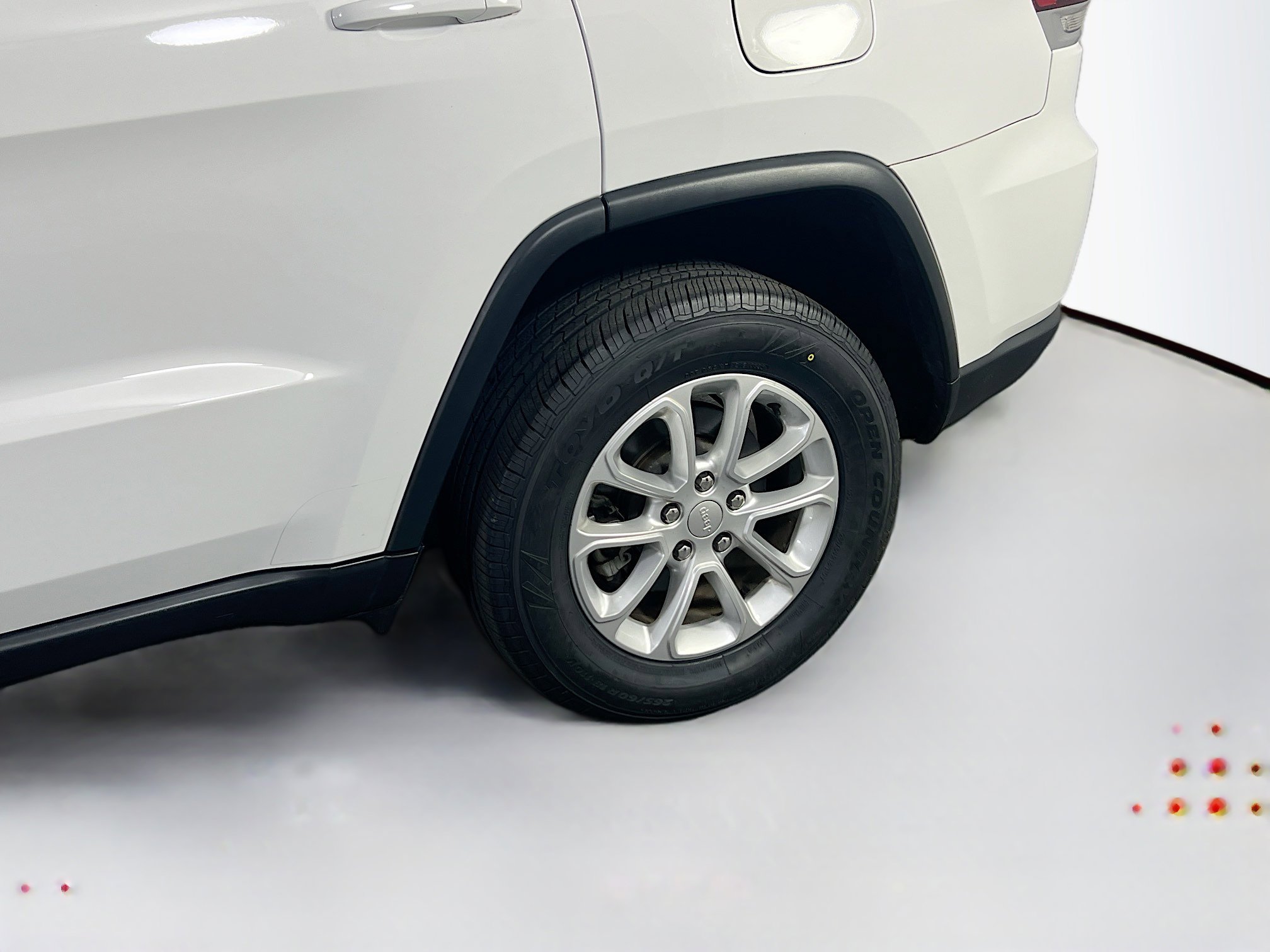 Used 2022 Jeep Grand Cherokee Laredo E image 26