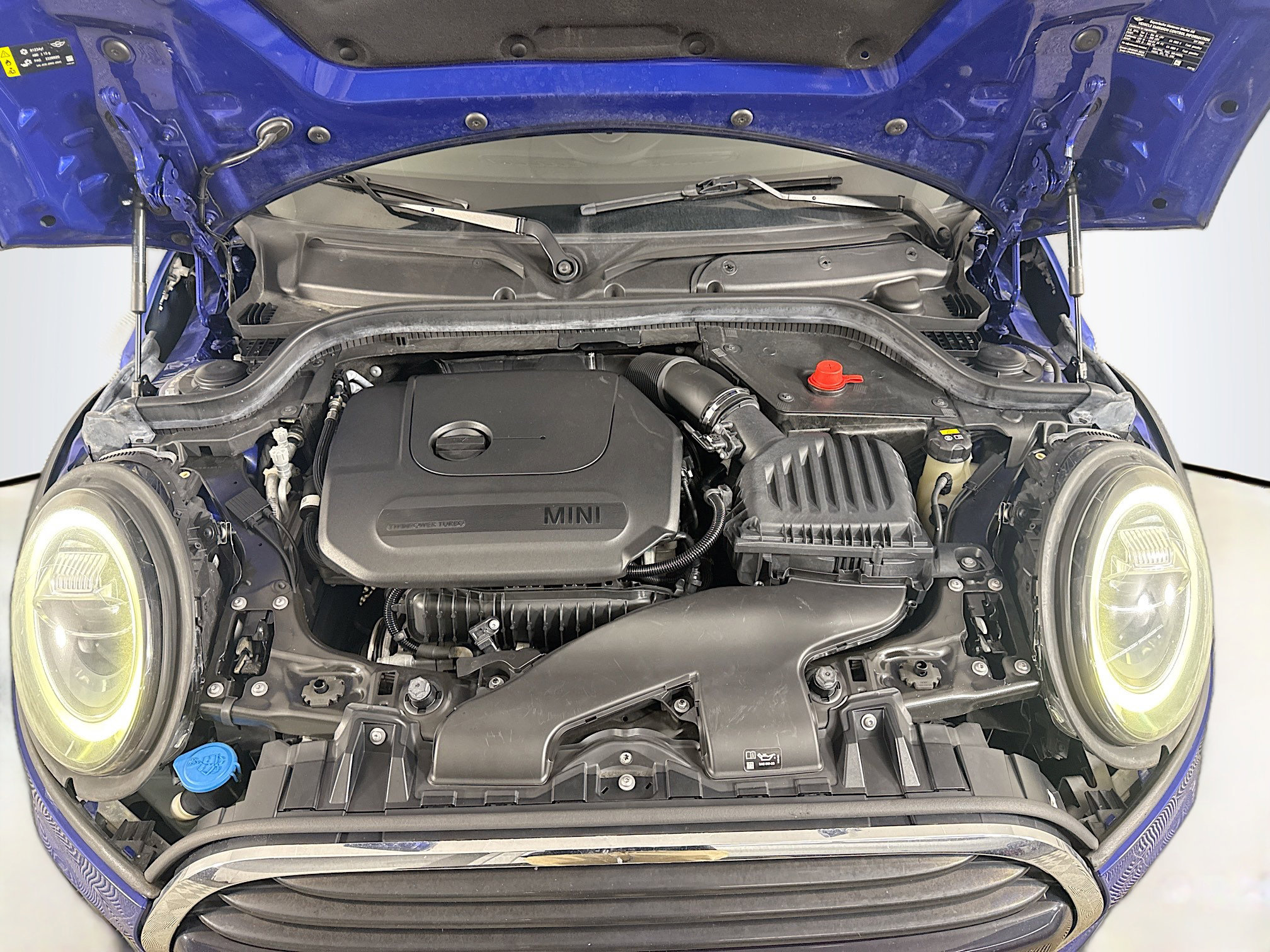 Used 2020 MINI Cooper 4-Door Hardtop image 39