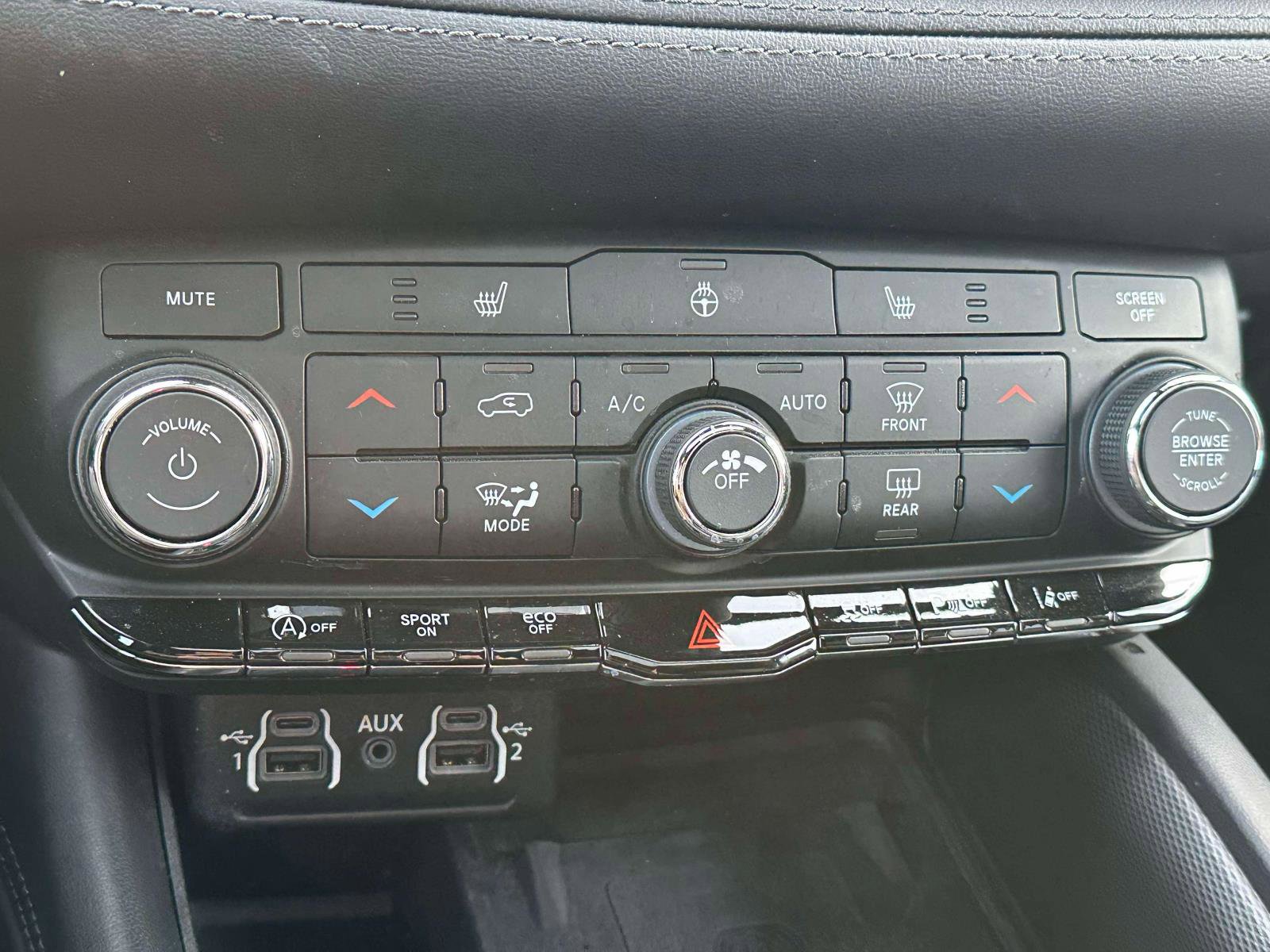 Used 2022 Dodge Durango GT image 26