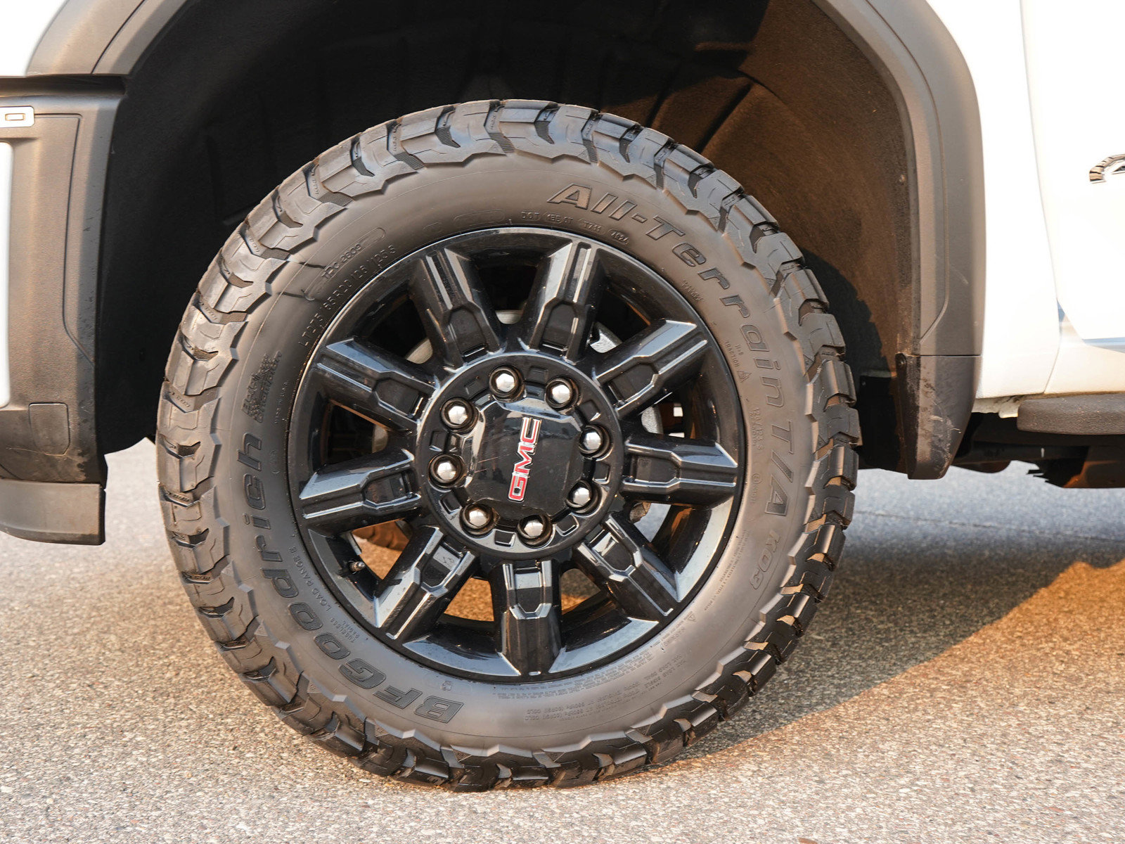 Used 2025 GMC Sierra 3500 AT4 w/ AT4 Premium Plus Package AWD/4WD image 32