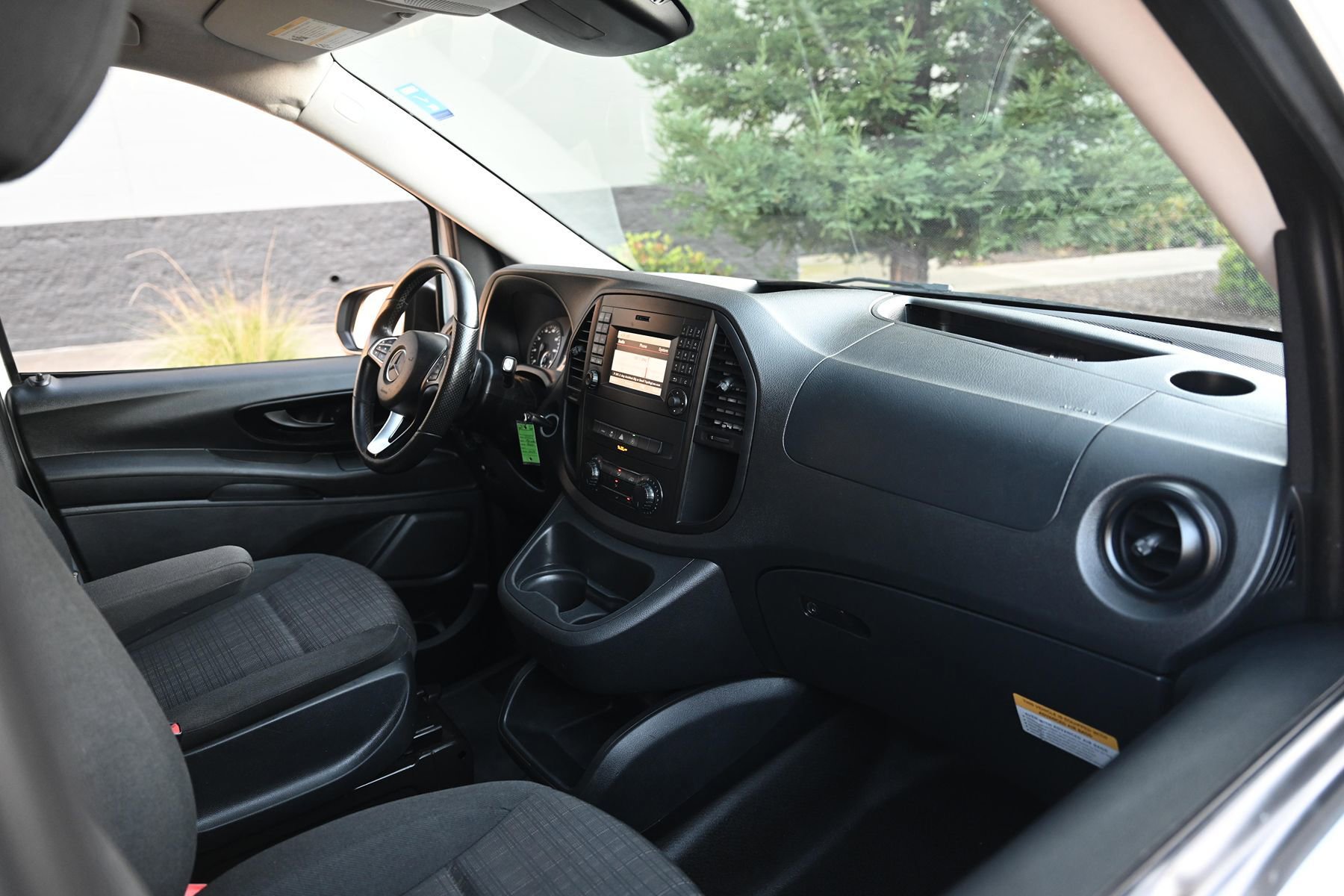 Used 2020 Mercedes-Benz Metris image 13