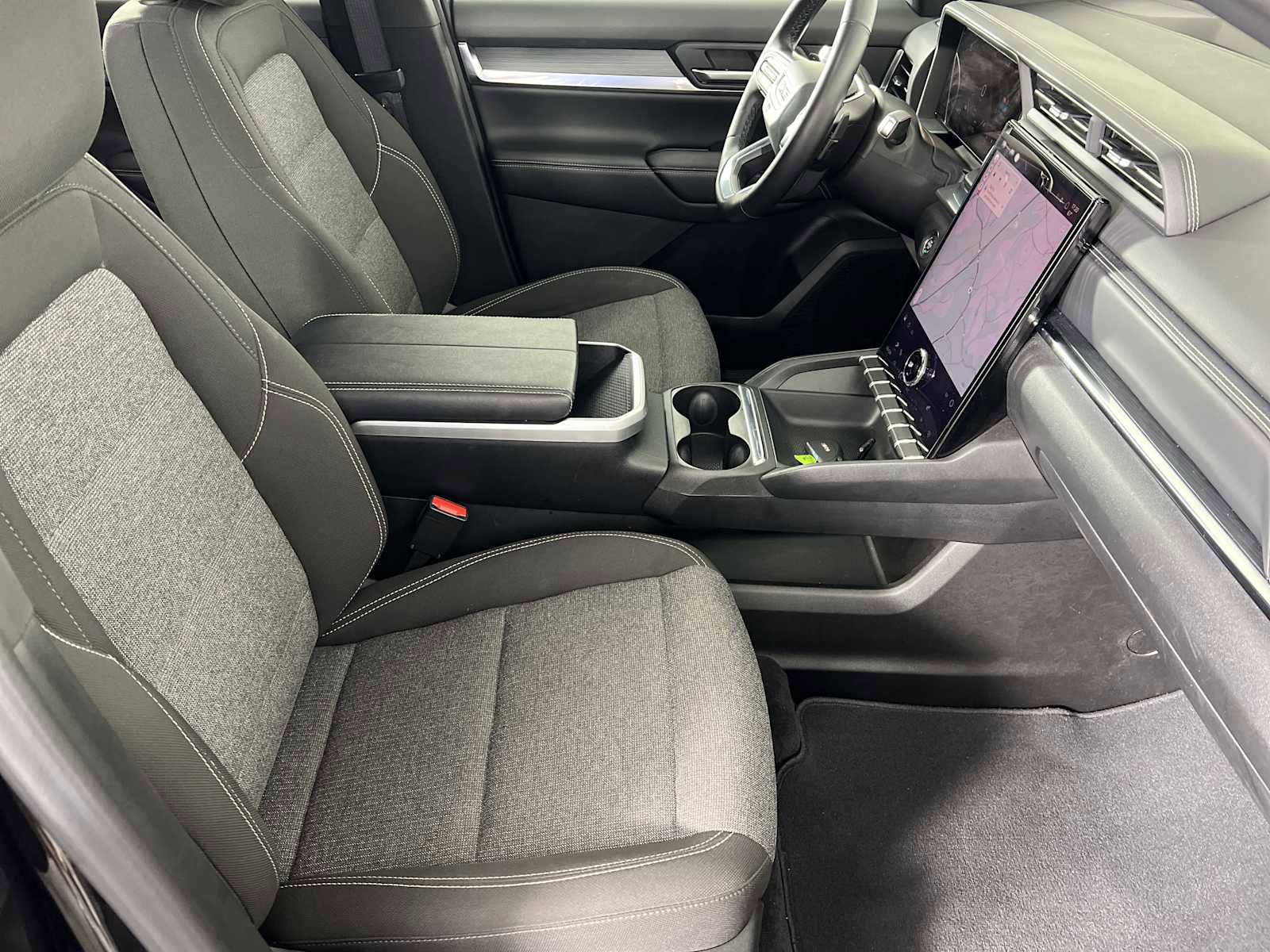 Used 2025 GMC Terrain Elevation AWD/4WD image 22
