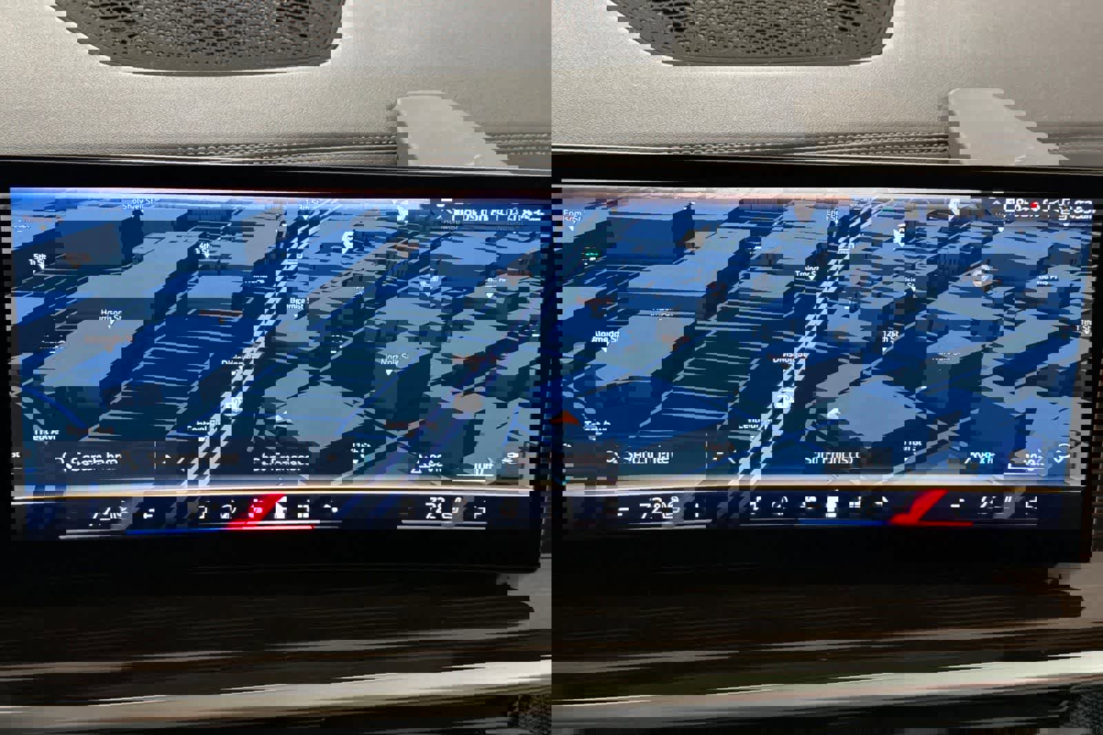 Certified 2024 BMW X7 xDrive40i w/ M Sport Package image 19