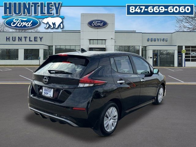 Used 2025 Nissan Leaf S image 5