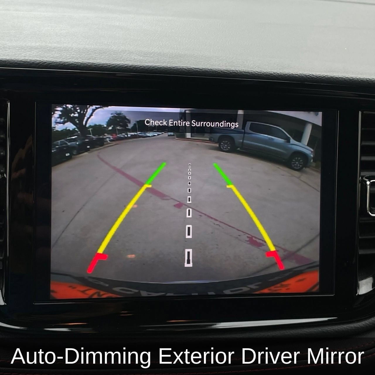 Used 2024 Dodge Durango GT RWD image 17