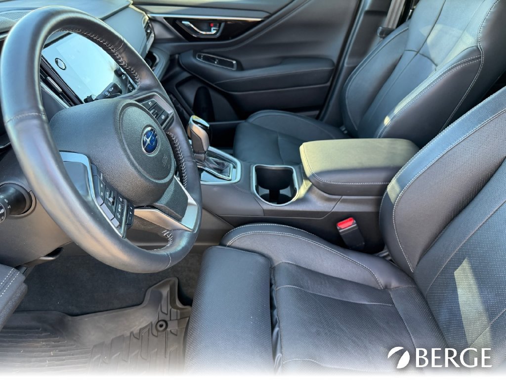 Used 2023 Subaru Outback Touring XT w/ Tech Package 3 AWD/4WD image 13