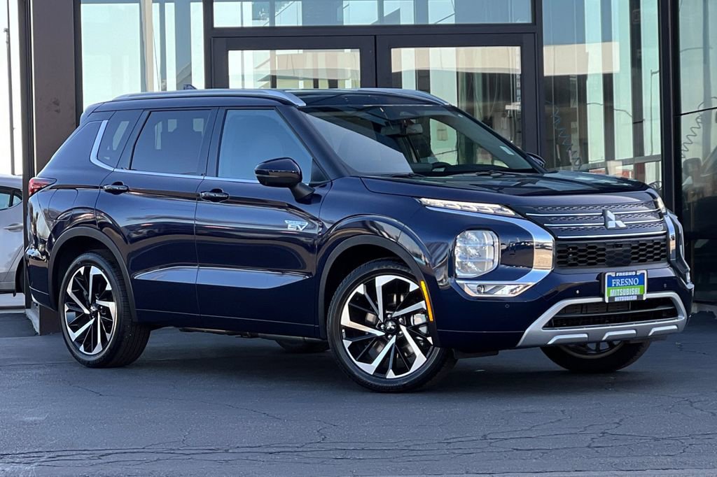 New 2025 Mitsubishi Outlander SEL AWD/4WD image 3