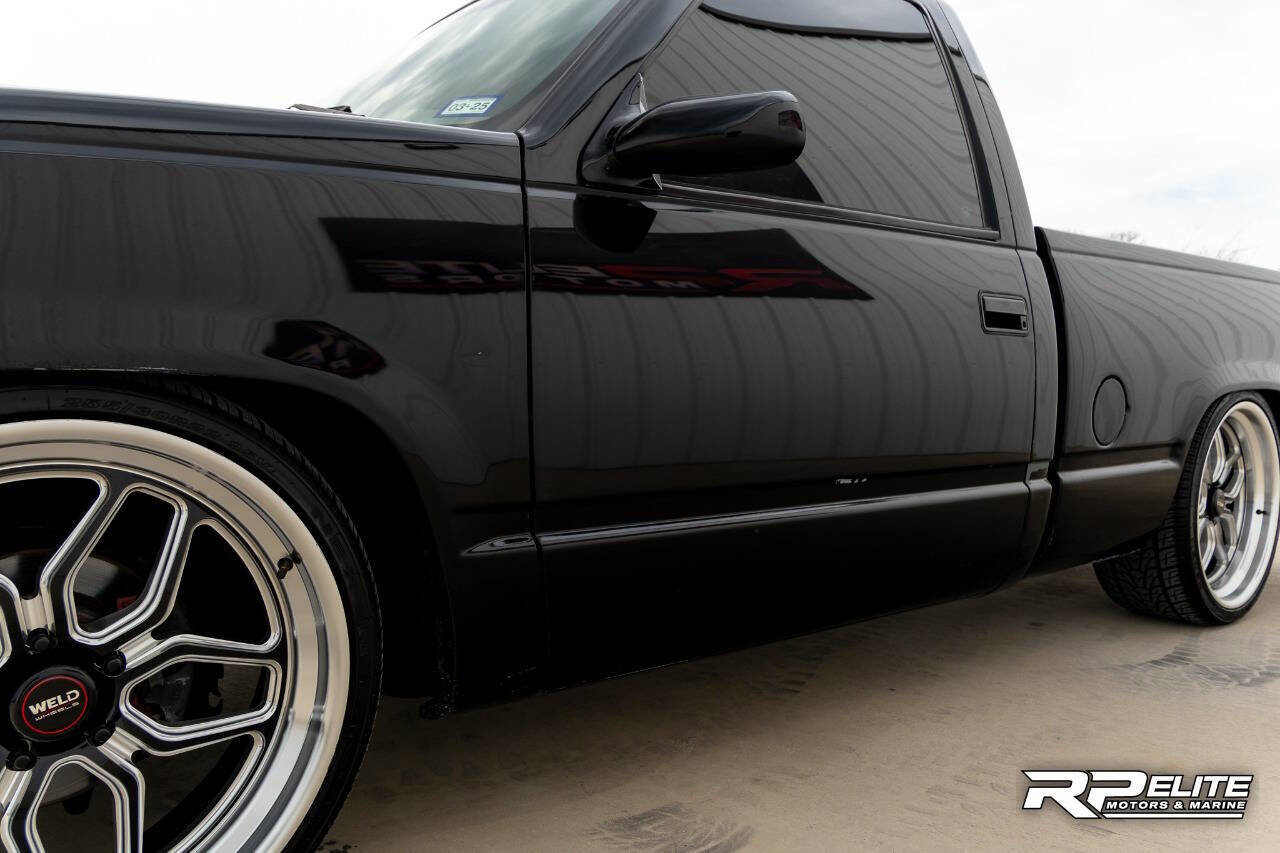 Used 1994 Chevrolet Silverado 1500 2WD Regular Cab image 26