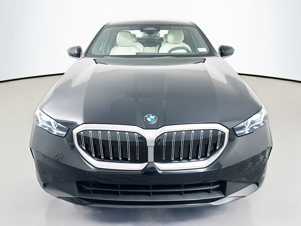 Used 2026 BMW 530i xDrive w/ Executive Package AWD/4WD image 2