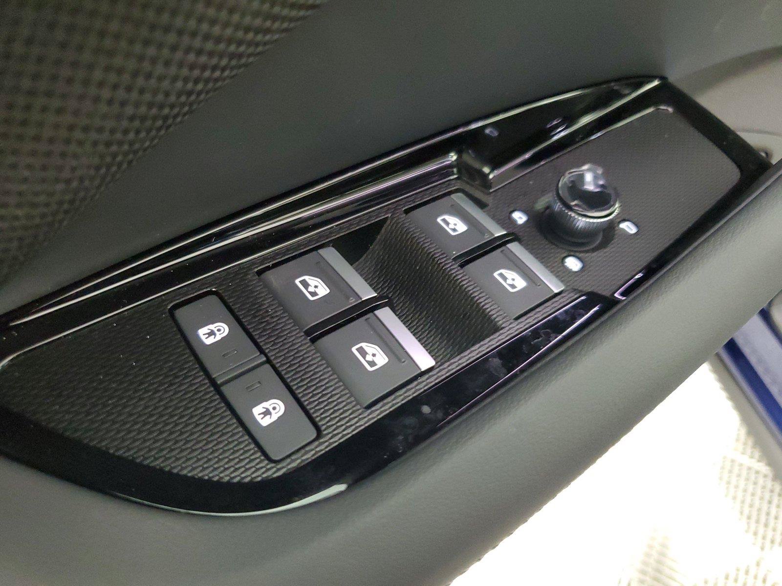 New 2026 Audi Q3 quattro 2.0T AWD/4WD image 20