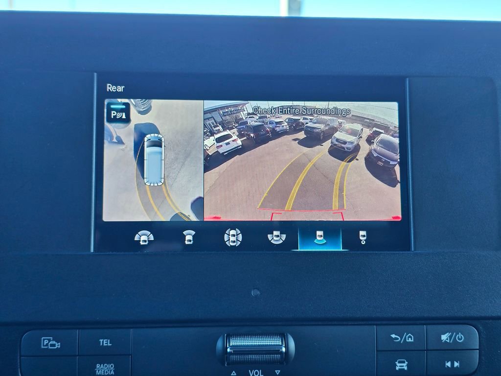 Used 2022 Mercedes-Benz Sprinter 2500 image 28