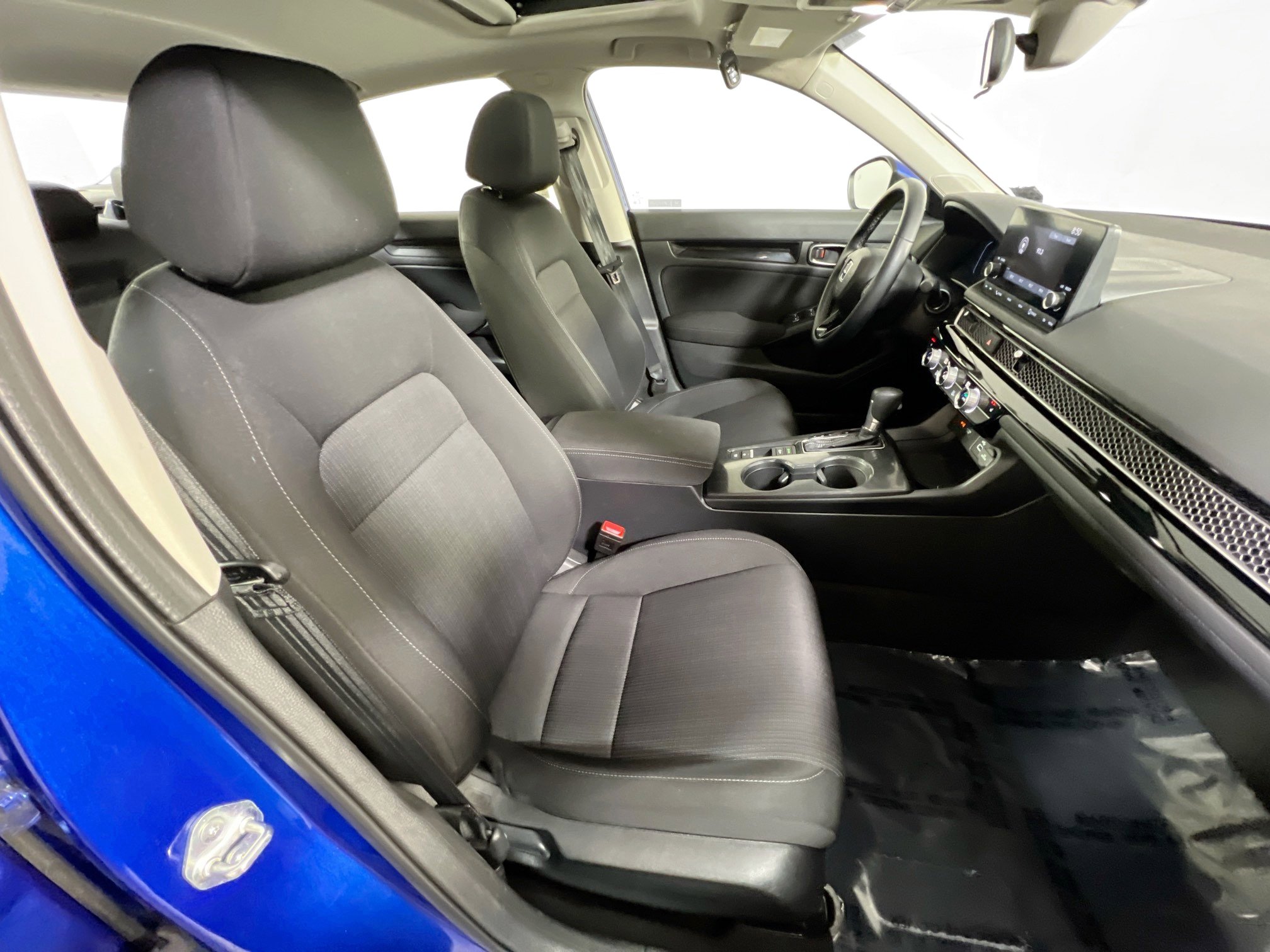 Used 2023 Honda Civic EX image 27