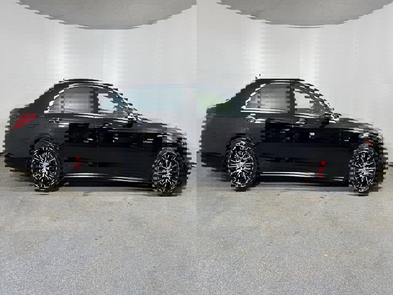 Used 2018 Mercedes-Benz S 63 AMG S 4MATIC Sedan image 38