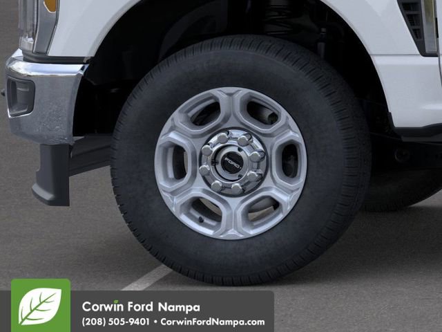 New 2026 Ford F350 XLT image 19