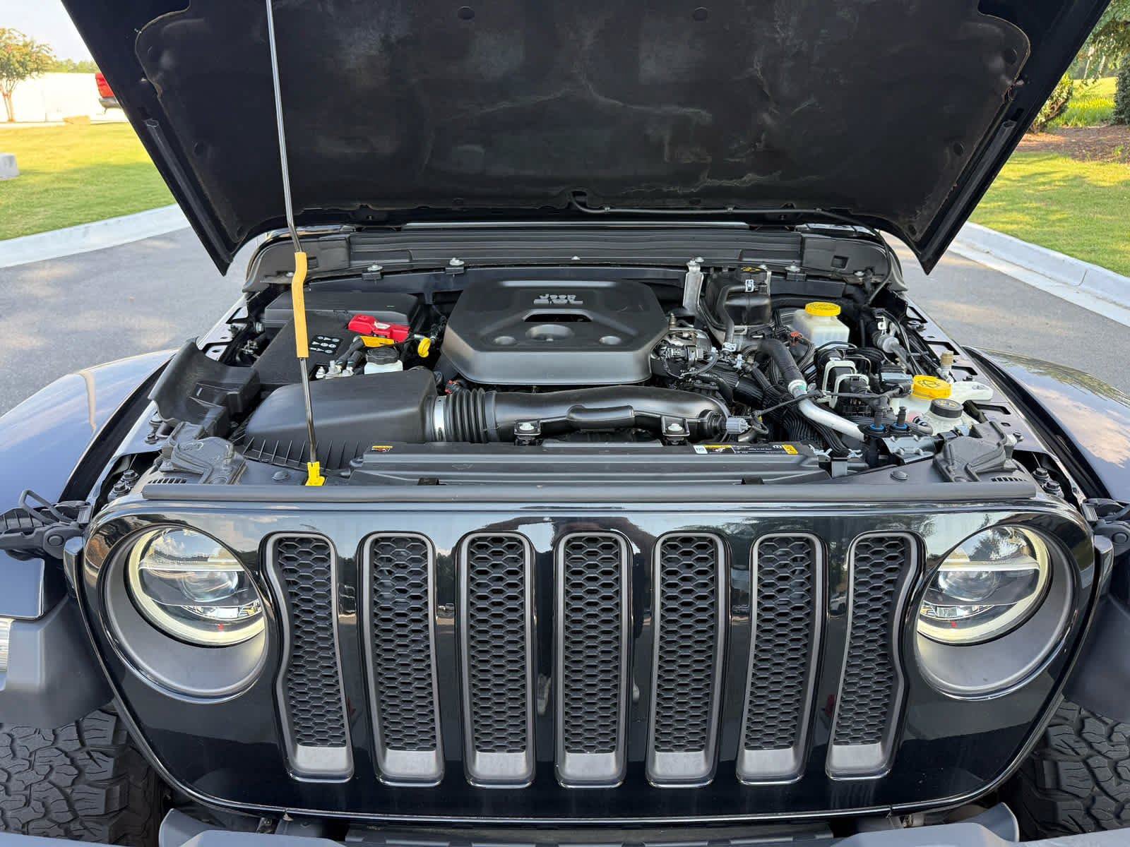 Used 2022 Jeep Wrangler Rubicon w/ LED Lighting Group AWD/4WD image 29