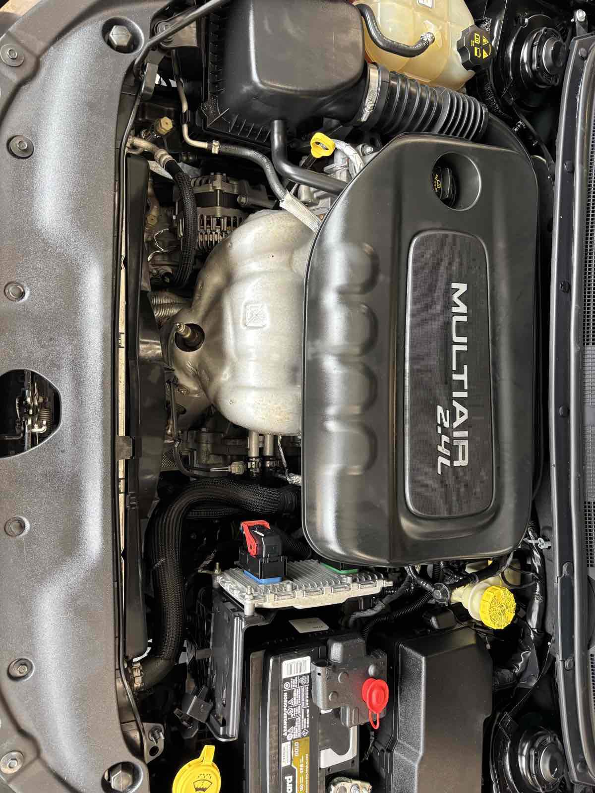 Used 2014 Dodge Dart SXT image 24
