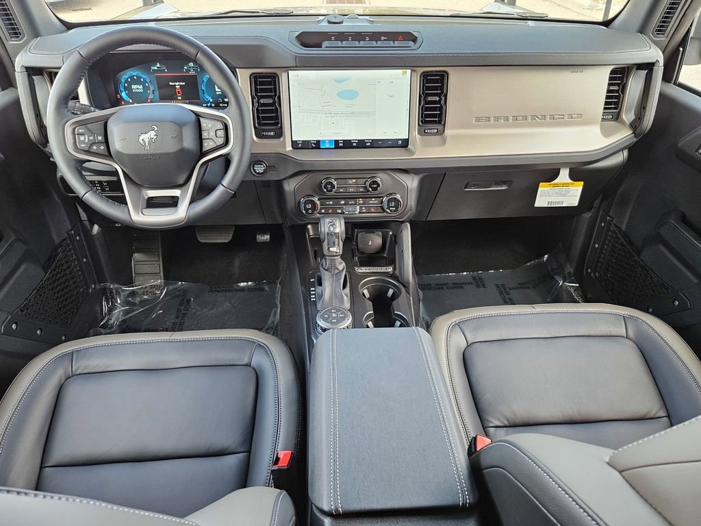 New 2025 Ford Bronco Outer Banks w/ Sasquatch Package AWD/4WD image 42